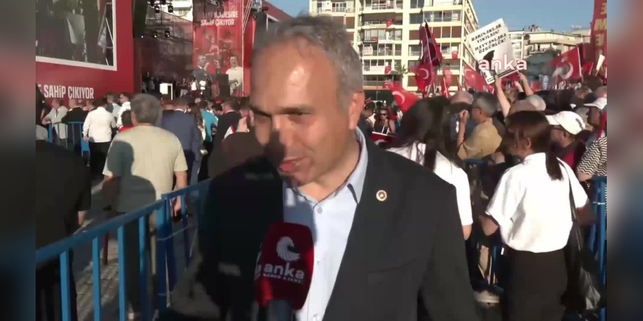 Özçağdaş, İzmir'den iktidara mesaj gönderdi: Gençlerin geleceği tehlikede