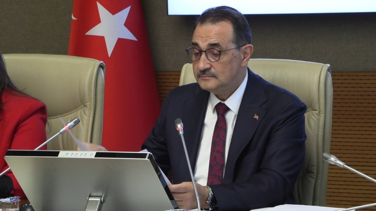 TBMM Yapay Zeka Komisyonu Raporu: Türkiye'nin Yapay Zeka Yol Haritası Belirleniyor