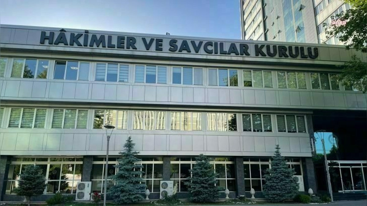 HSK'ya yeni üyeler atandı