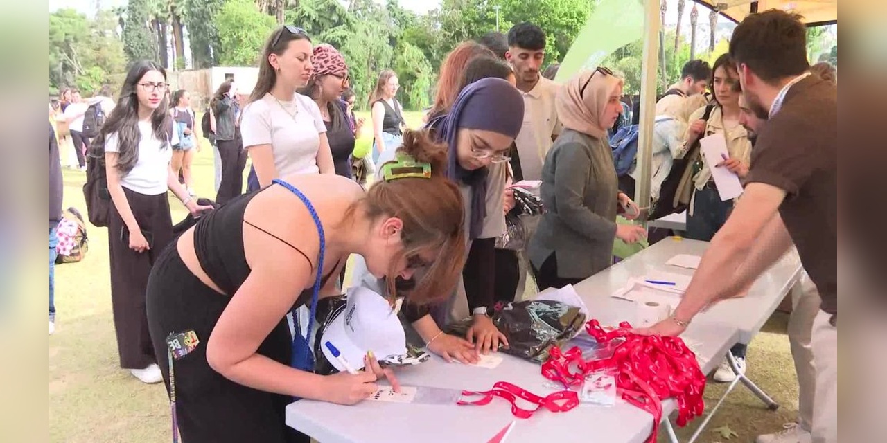 İzmir'de Genç Tasarımcılar Buluştu: 'Her Şey Çok Güzel Olacak'