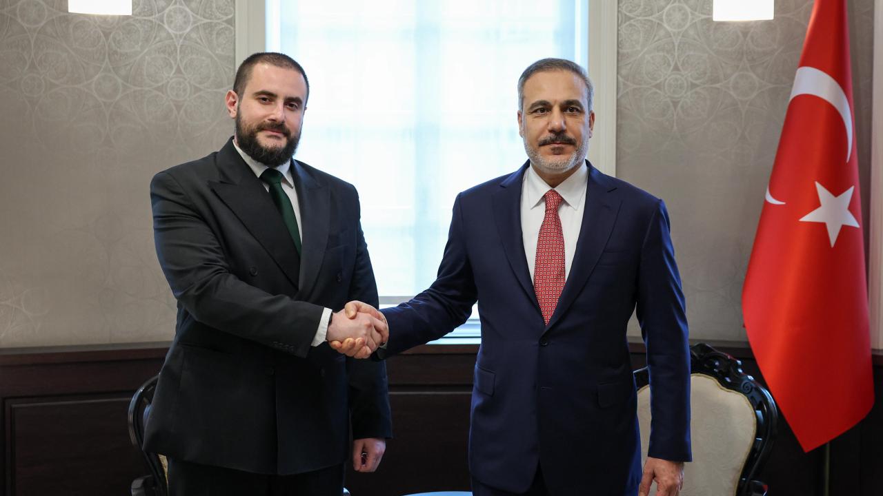 hakan-fidanaa-2361746.jpg