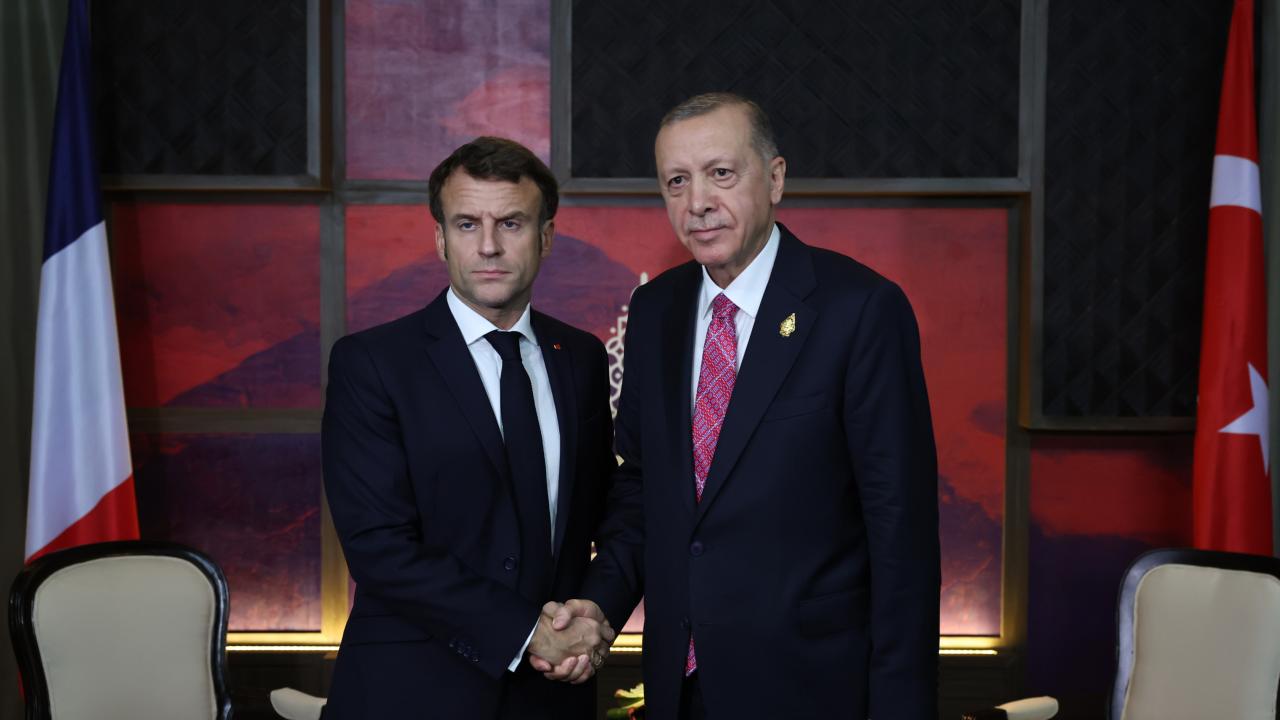 recep-tayyip-erdogan-macron-2314630.jpg