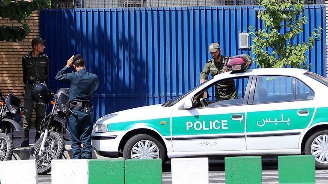 iran-polis-aa-2371142.jpg