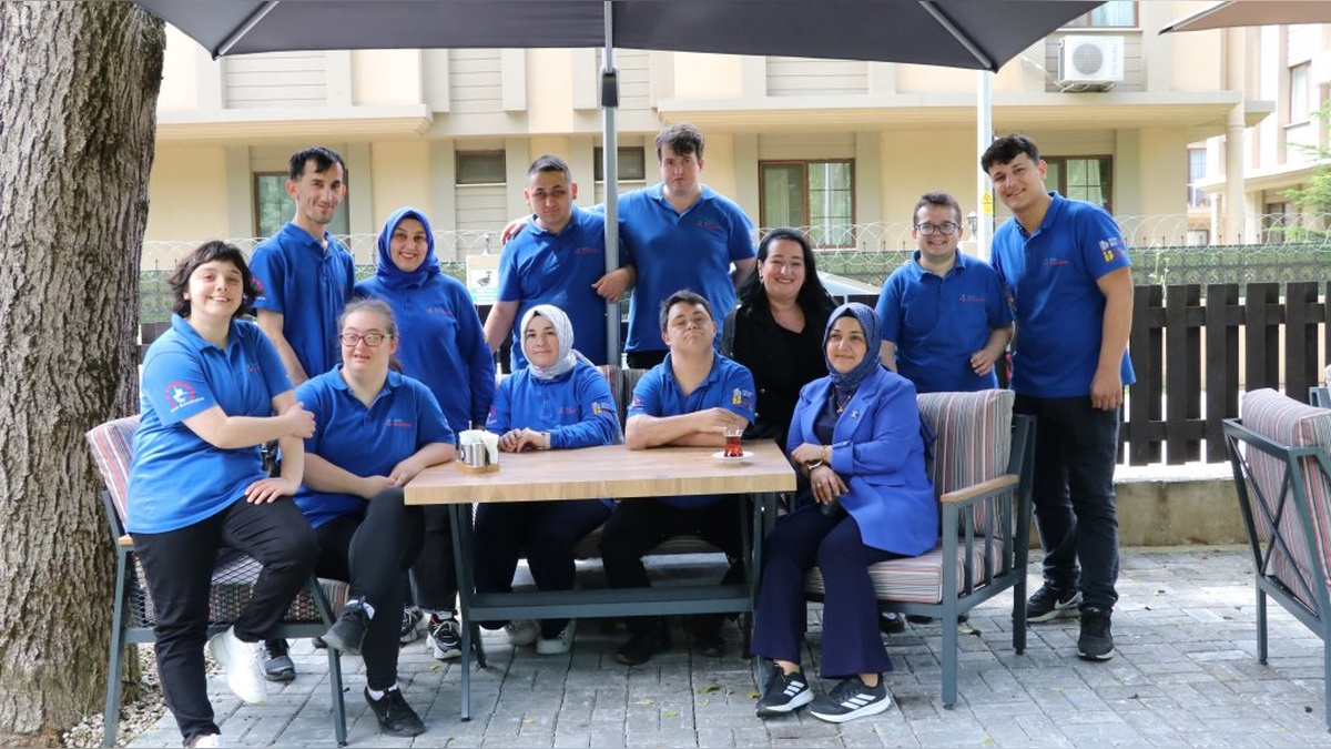 Düzce'deki 'Kusursuz Kafe': Engelli Bireylere İş İmkanı ve Sosyal Entegrasyon