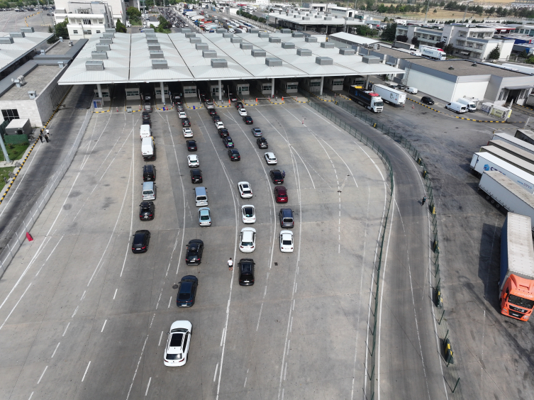 Gurbetçilerin dönüş yolculuğu başladı