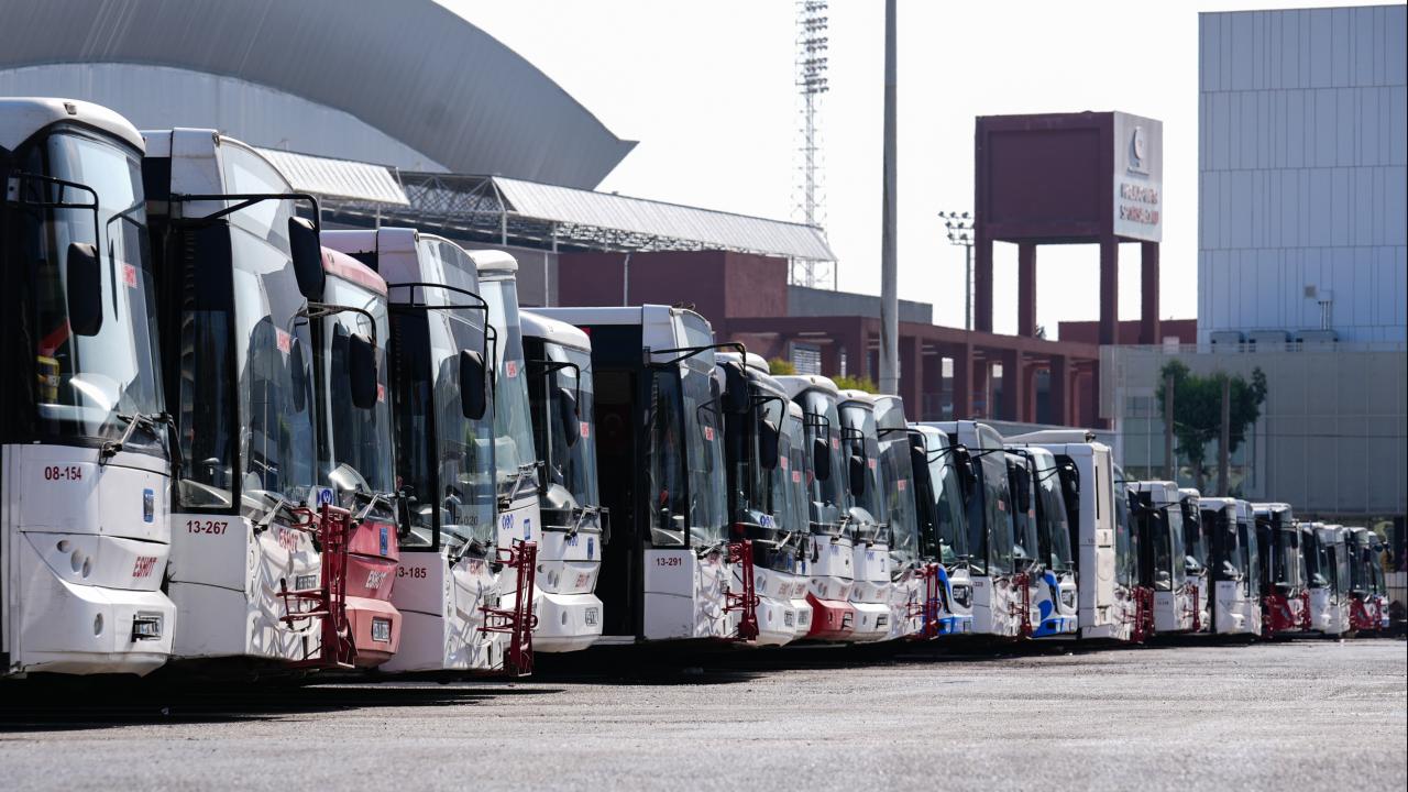 izmir-belediye-otobusu-aa-2365288.jpg