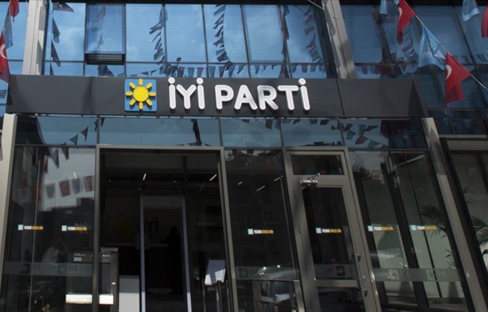 İYİ Parti'den 2.ihanet sürecini destekleyenlere önemli çağrı!