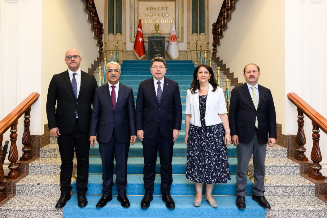 Bakan Tunç Dem Parti Heyeti