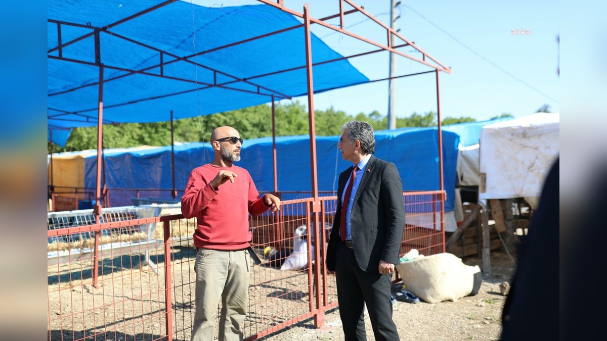 Gemlik'te kurban pazarı açıldı: Belediye Başkanı Deviren, hazırlıkların tamamlandığını duyurdu