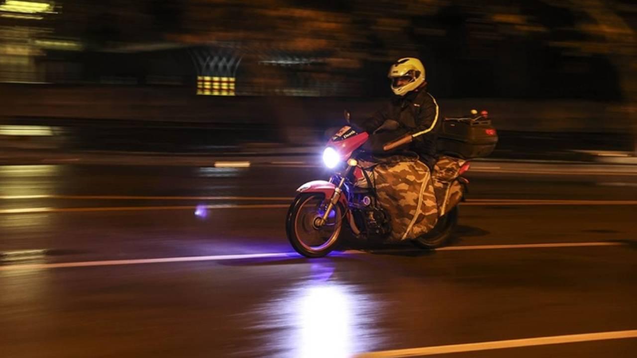 motokurye-aa-1754013.jpg