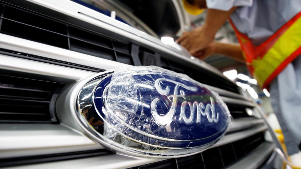 ford-reu-1825866.jpg