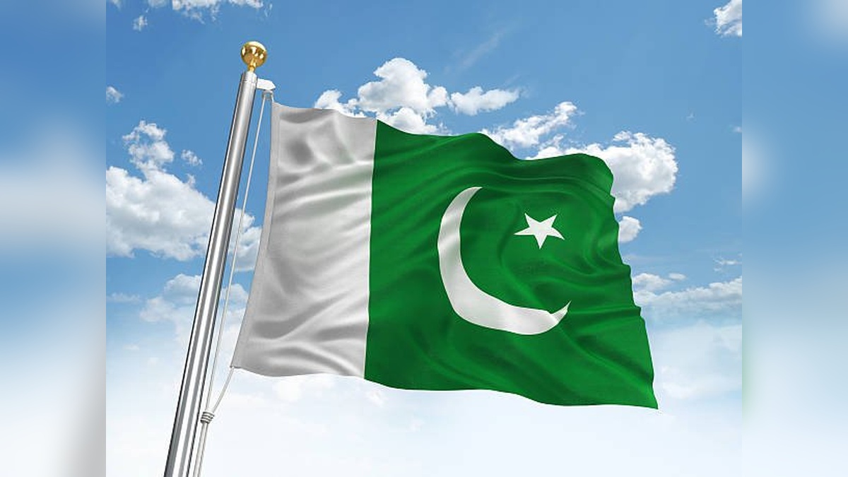 Pakistan ve Hindistan hava sahası kısıtlamasını uzattı