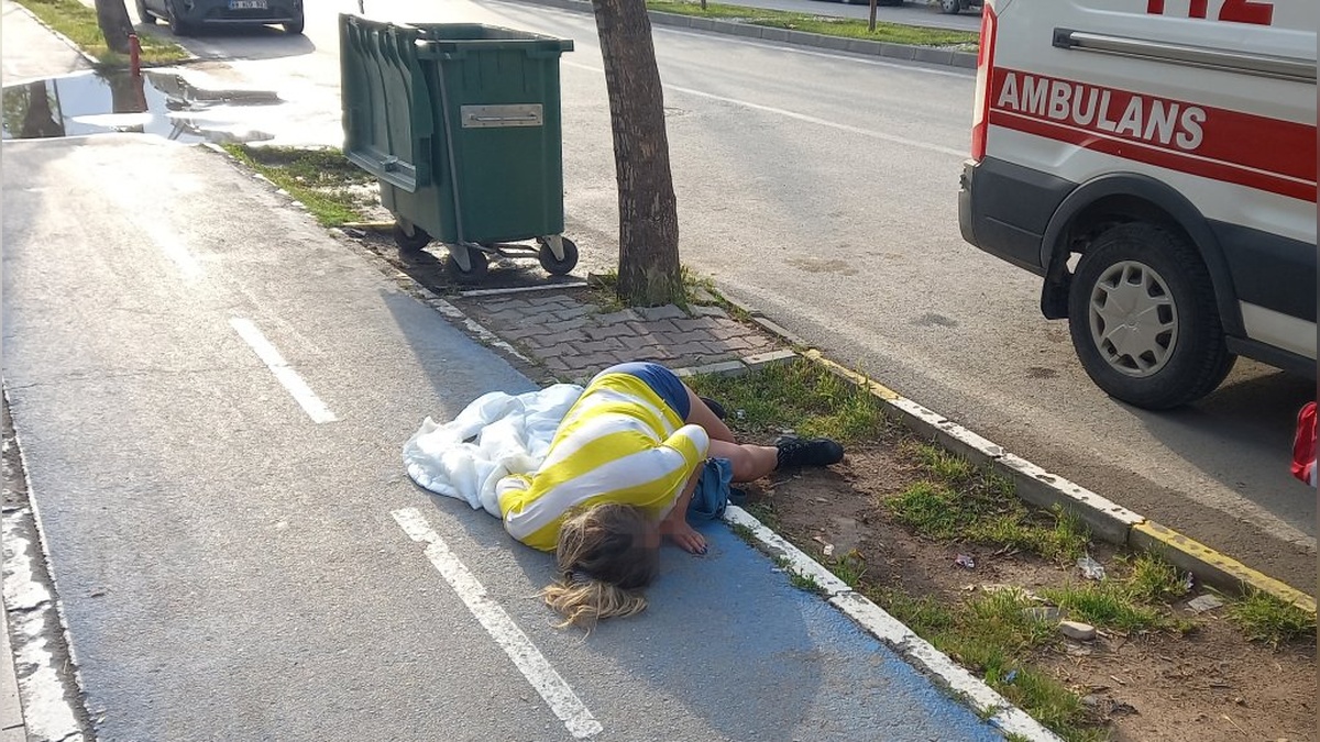 Aksaray'da Kadın Otomobilde Atıldı, Alkollü Halde Bulundu