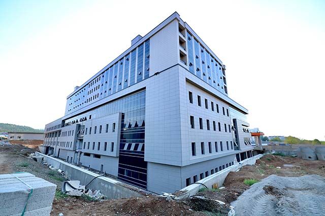 Hastane Ziyareti (2)