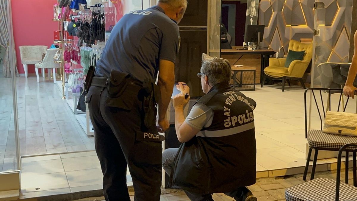Aydın'da silahlı saldırı: İşletmeye kurşun yağdı