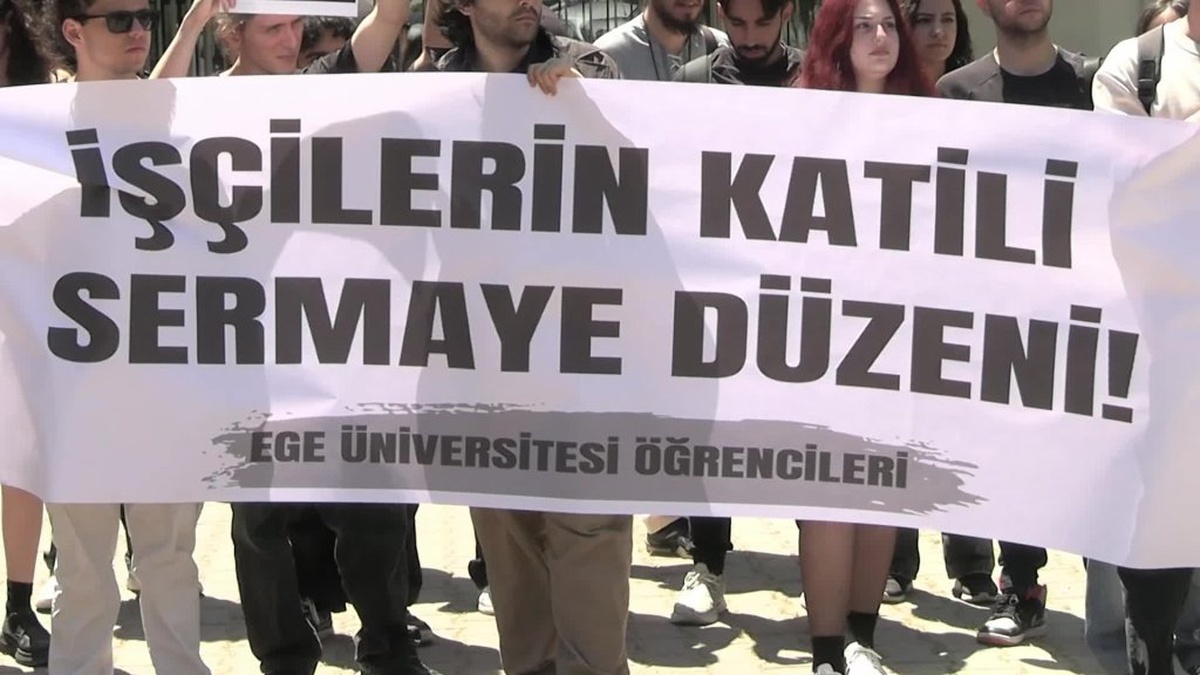 Soma Maden Faciası'nın 11. Yılında Ege Üniversitesi Öğrencileri'nden Anma Eylemi