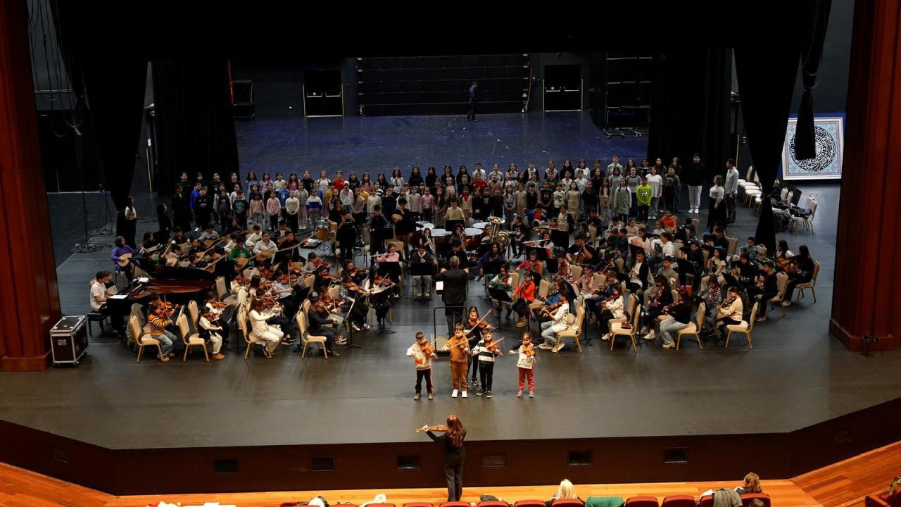 cocuk-korosu-2352622.jpg