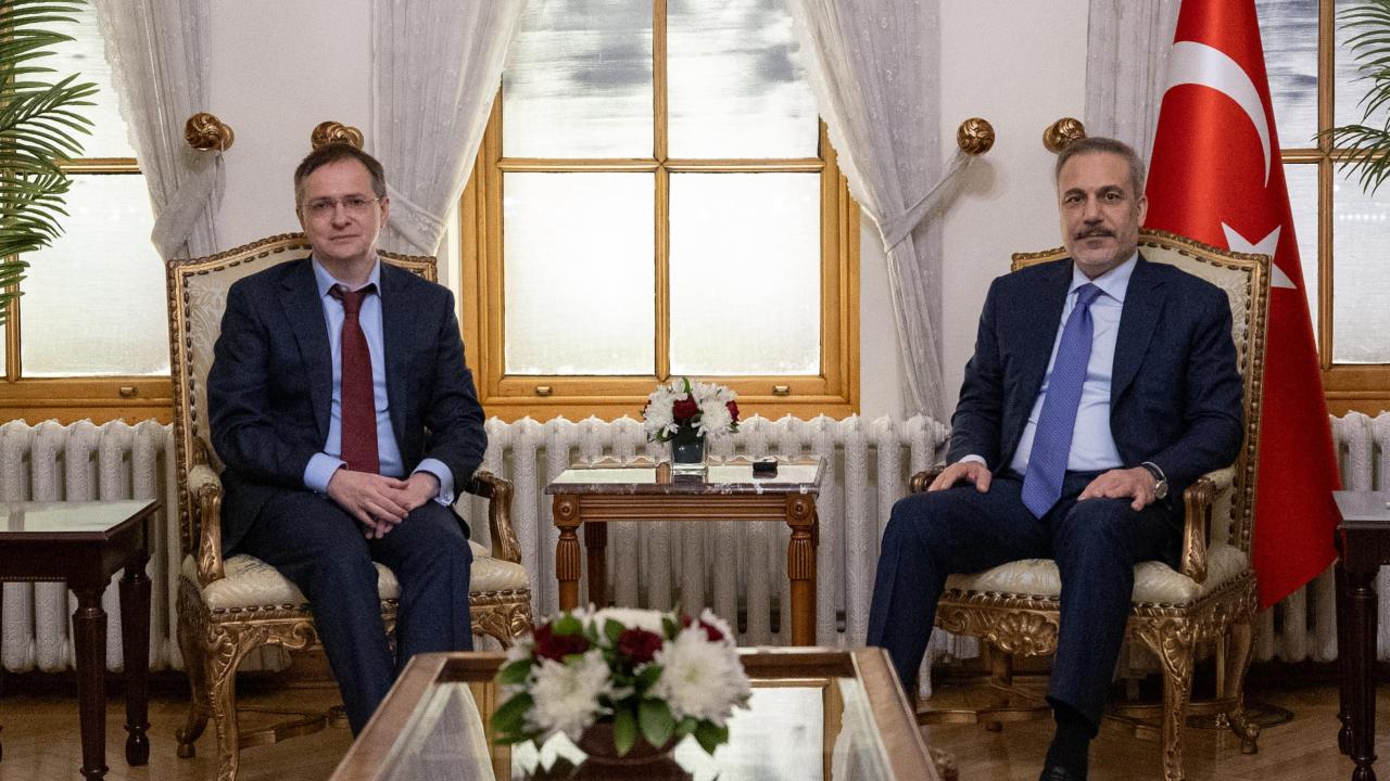 hakan-fidan-medinskiy-2360862.jpg