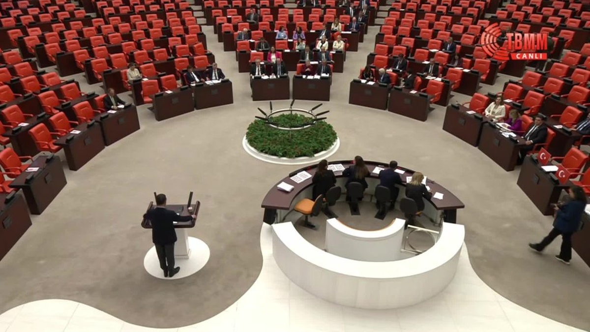 Ağbaba: Malatya'da Don Felaketi Sonrası Çiftçiler İçin Acil Devlet Desteği Gerekli