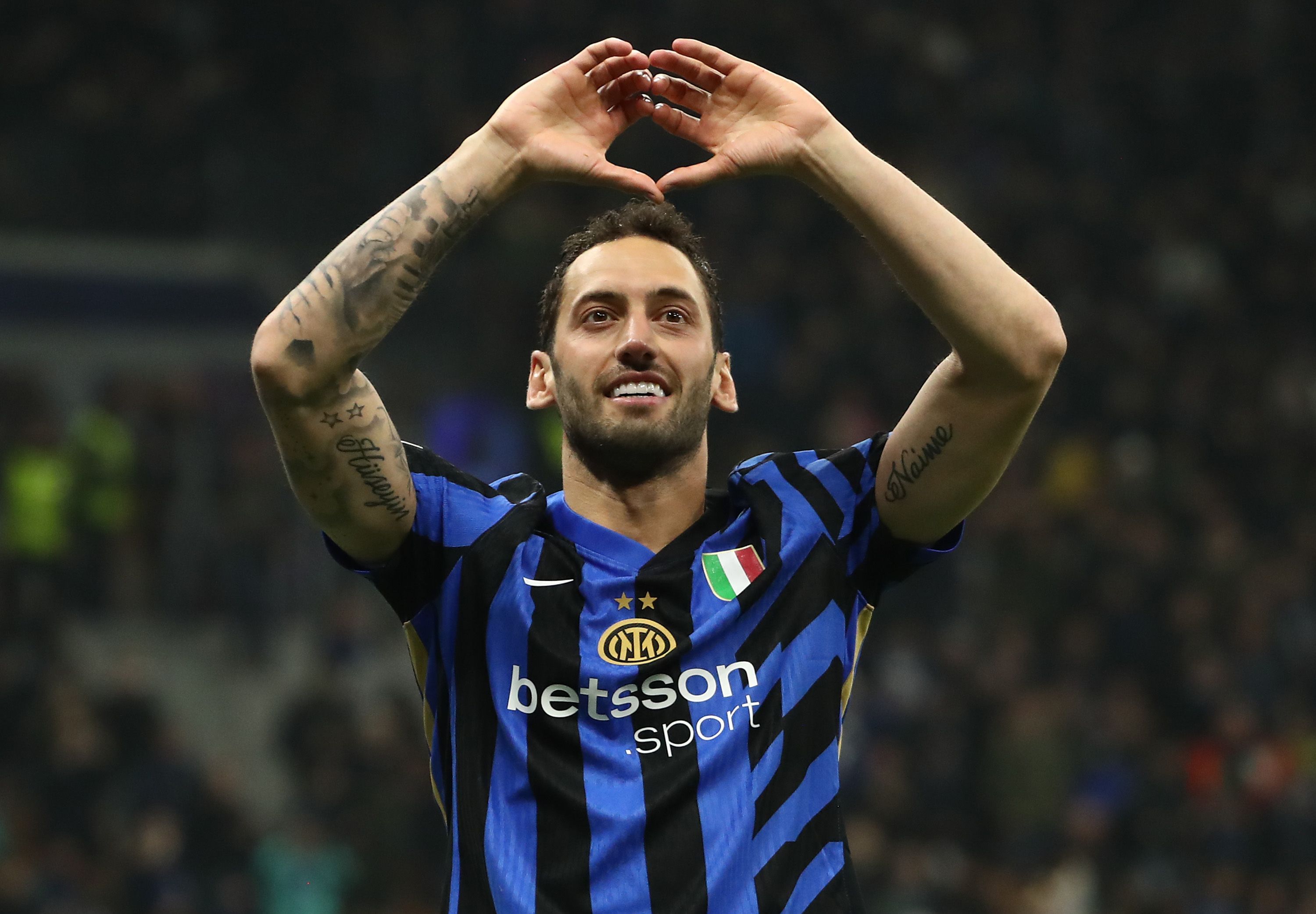Hakan Calhanoglu Inter Milan 3