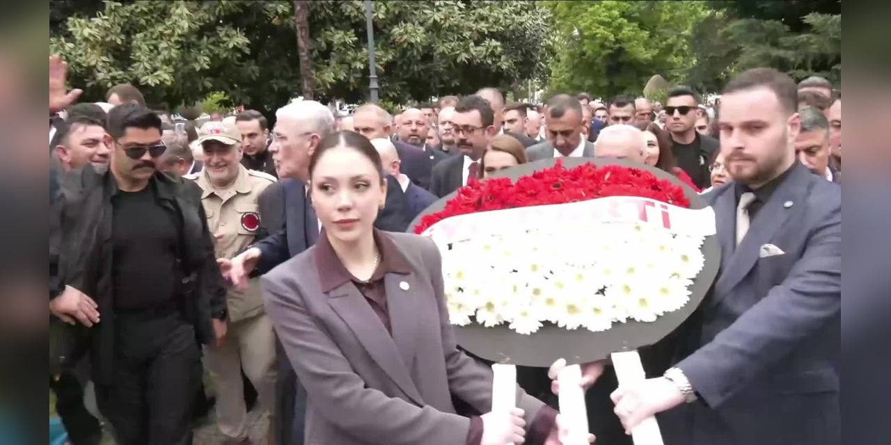 Dervişoğlu'na Samsun'da Esnafın Derdi: 'Gençliğin Umudu Bitti, Siyaset Para Kazanma Sanatı Oldu'