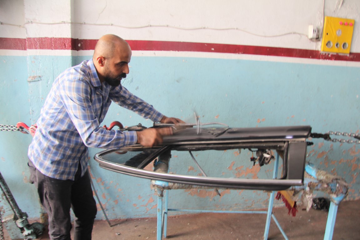 Oto tamirciler, 50 bin TL’ye çalıştıracak eleman bulamıyor