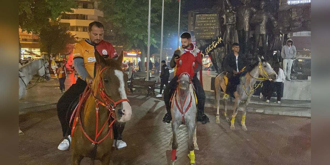 Galatasaray'ın Şampiyonluğu Karabük'te Atlı Kutlamayla Taçlandırıldı