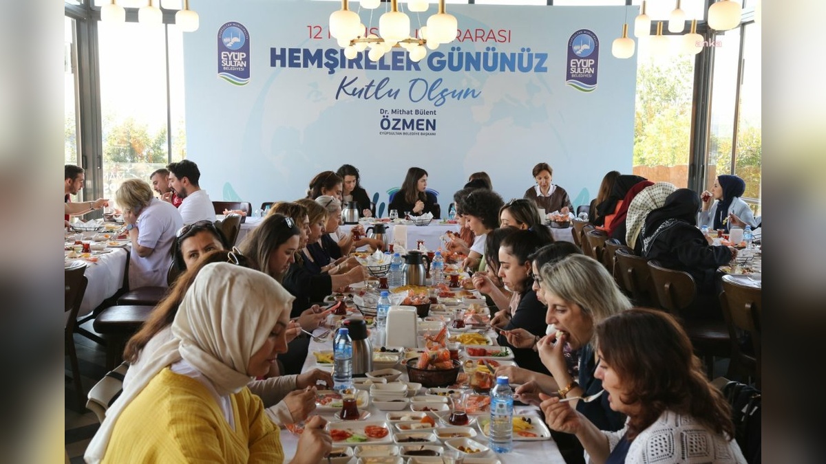 Eyüpsultan Belediyesi Hemşireler Günü'nü kutladı