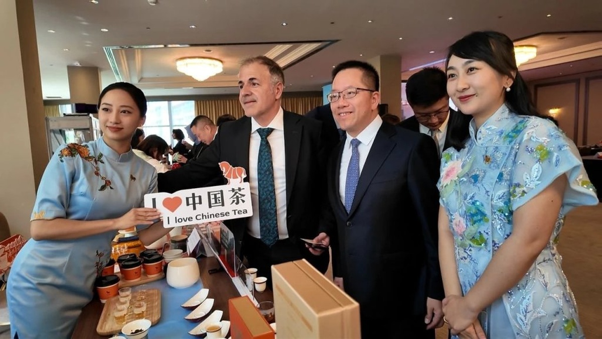 Fujian Çayı, İstanbul'da Türk Halkıyla Buluştu