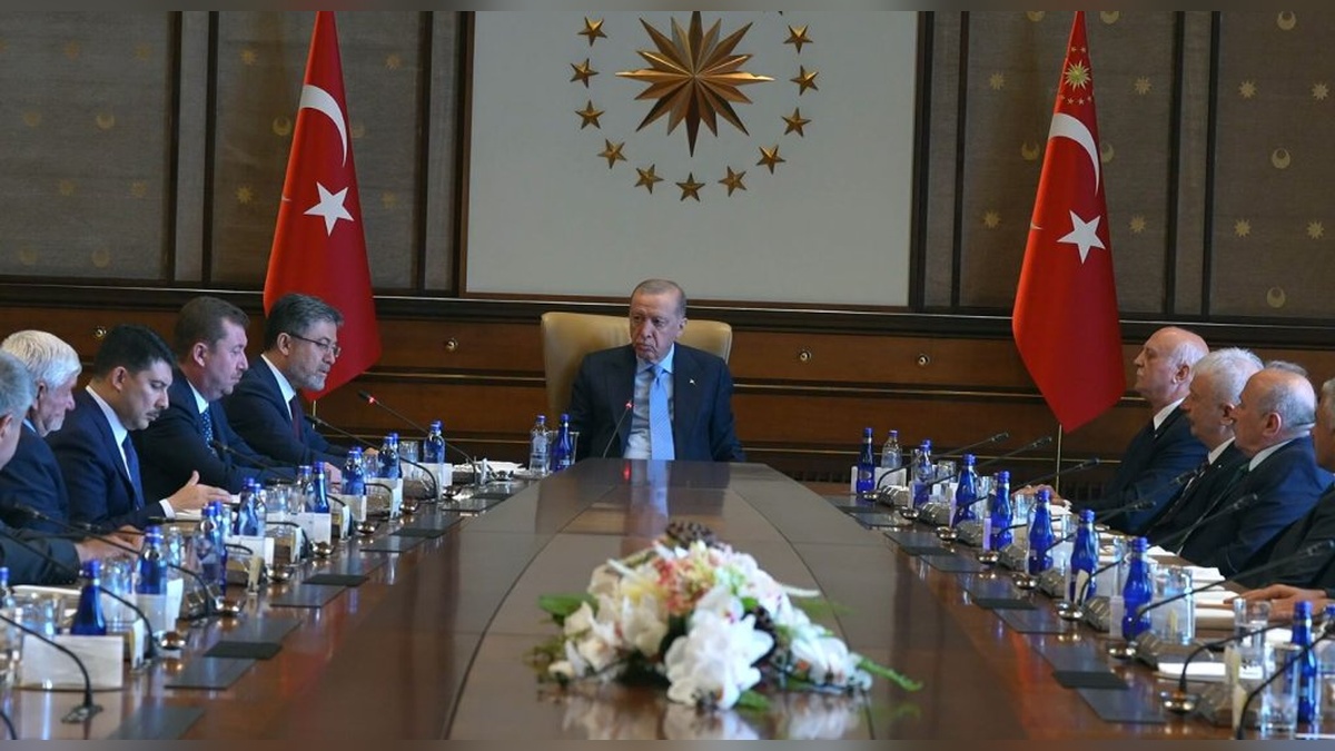Erdoğan: Zirai Don ve Dolu Olaylarından Kayısı, Üzüm ve Elmada Hasar Var, Ancak Gıda Güvenliği Tehdit Altında Değil