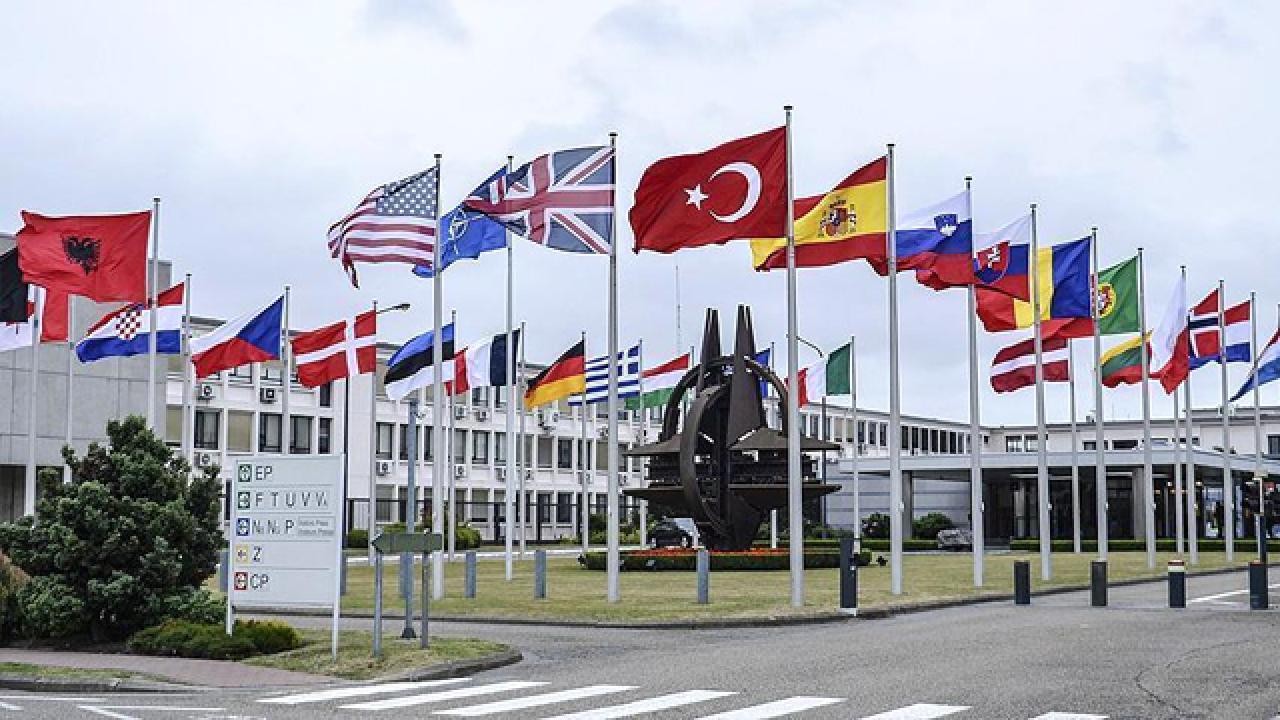 nato-2188203.jpg