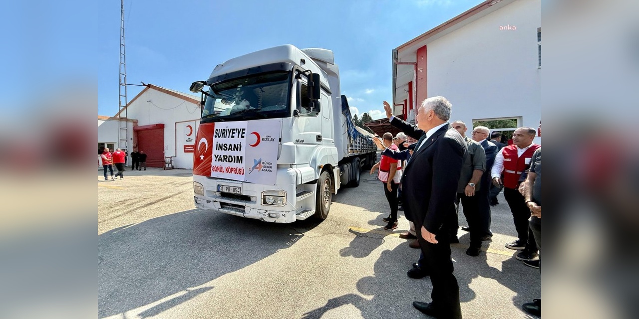 Adana Büyükşehir Belediyesi'nden Suriye'ye 3 TIR Hijyen Malzemesi