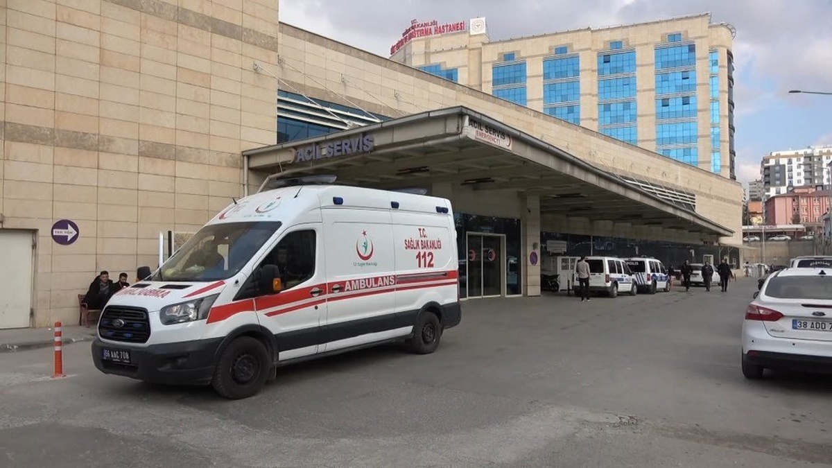 Siirt'te TIR-minibüs kazasında ölü sayısı 3'e yükseldi