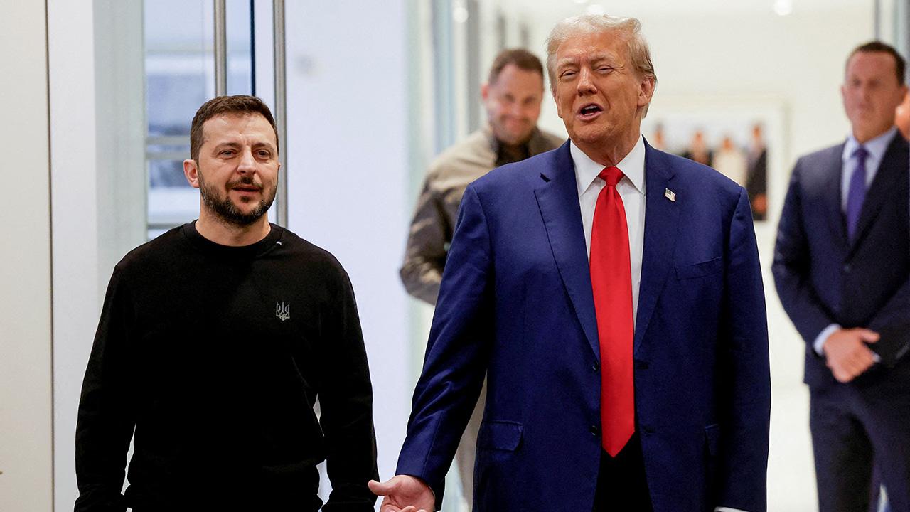 trump-zelenskiy-reu-2336441.jpg