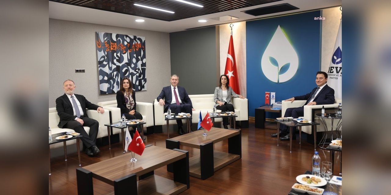 DEM Partisi'nin siyasi parti ziyaretleri sürüyor