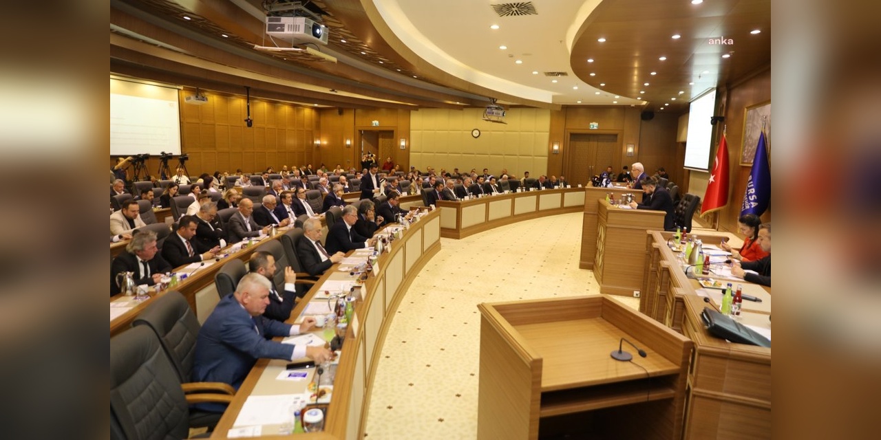 Bozbey: BUSKİ'nin Yıl Sonu Borcu 25 Milyar Lirayı Bulacak