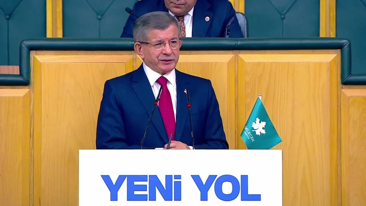 Davutoğlu: Erdoğan'ın barış çağrısına destek, ancak güven ve samimiyet şart