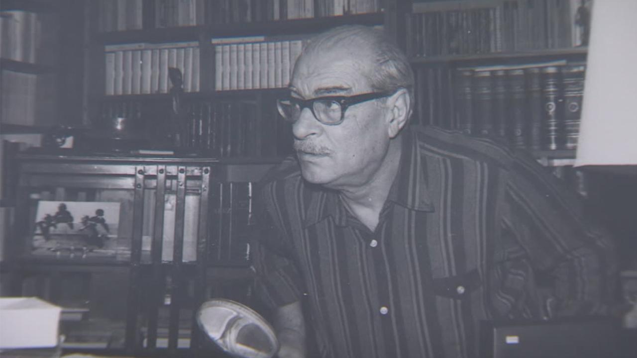 kemal-tahir-1564968.jpg