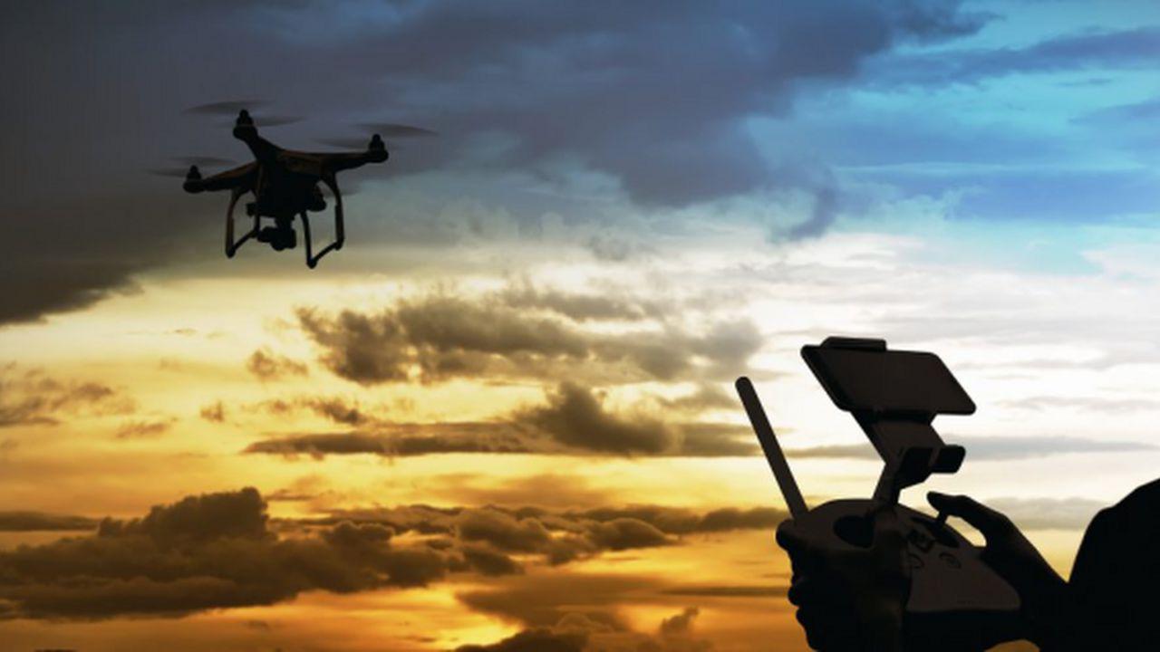 drone-iha-1482376.jpg
