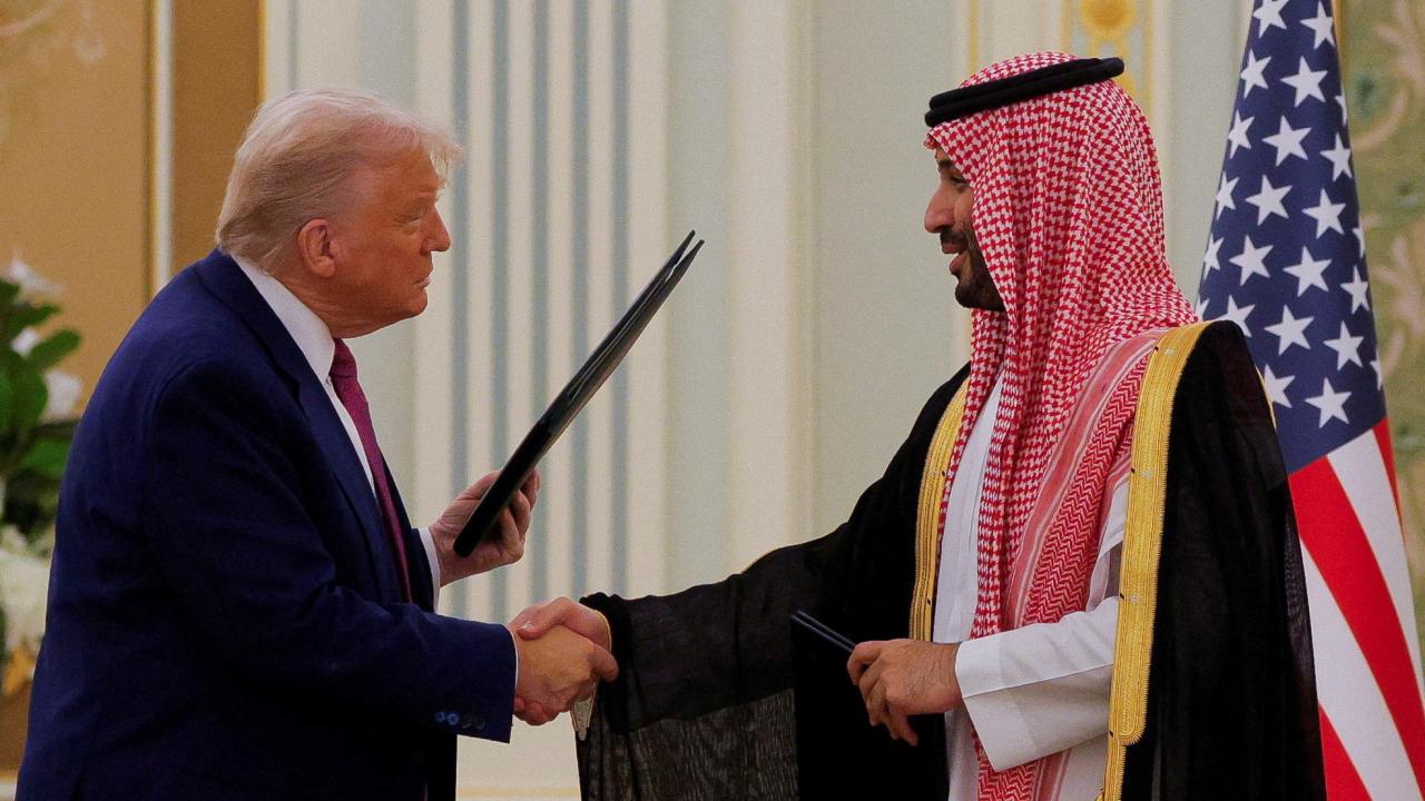 trump-selman-reu-2360010.jpg