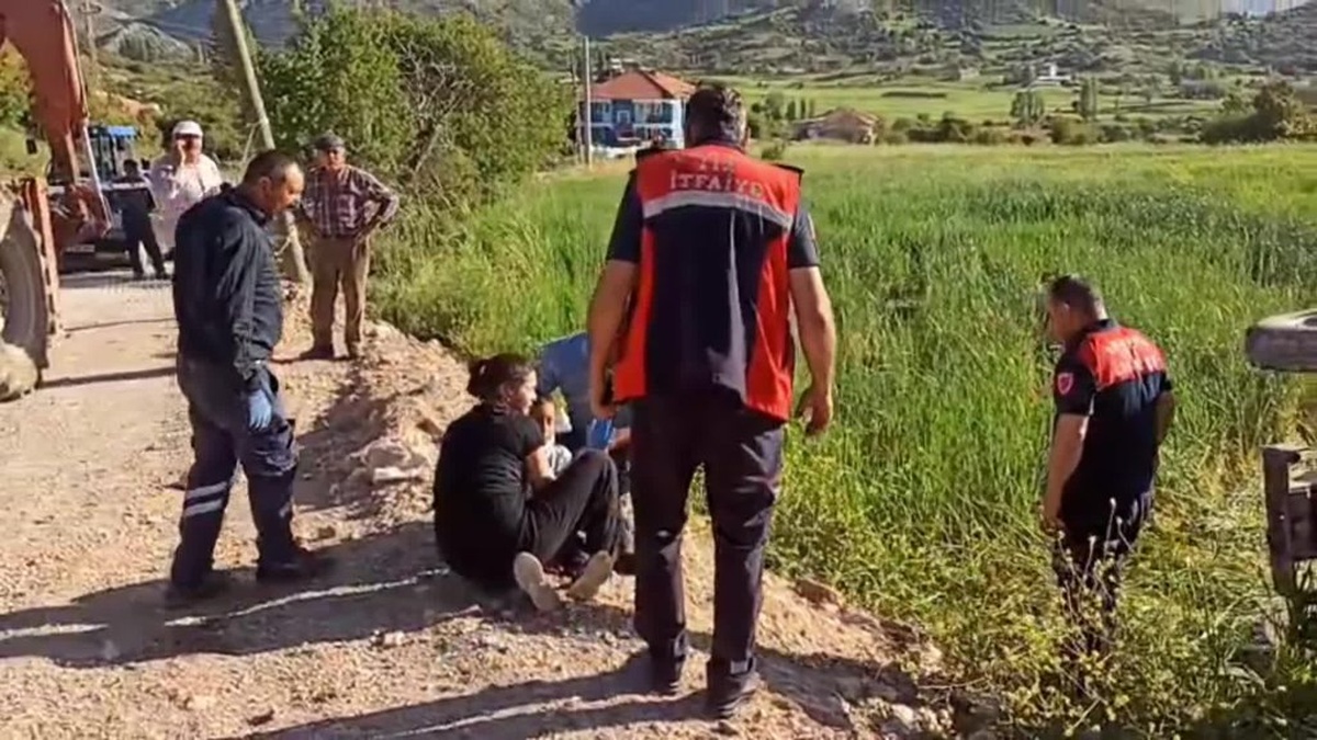 Burdur'da traktör kazası: 1 çocuk hayatını kaybetti, 4 yaralı