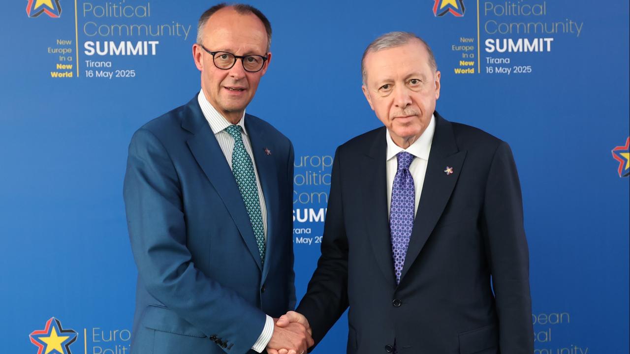 erdogan-friedrich-merz-2361211.jpg