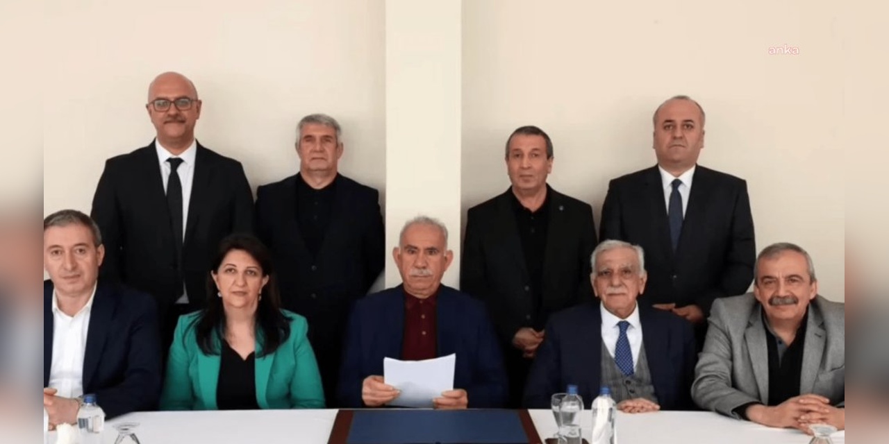 Öcalan'dan Barış Çağrısı: Kardeşlik Hukuku Üzerinde Yeni Bir Sözleşmeye İhtiyaç Var