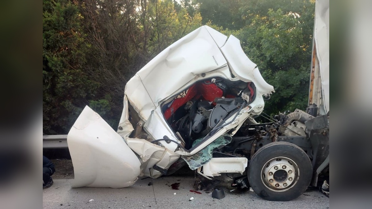 Kartepe'de feci kaza: TIR şoförü Güner Seisoğlu hayatını kaybetti