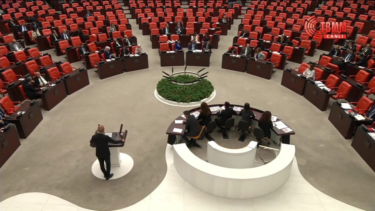 Aşkın Genç: Türkiye bir faiz cumhuriyetine dönüştü