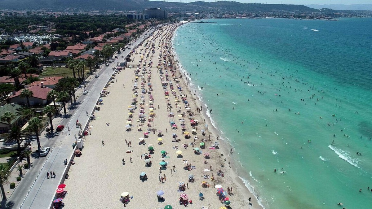 İzmir otelleri Kurban Bayramı'nda yüzde 90 doluluk bekliyor