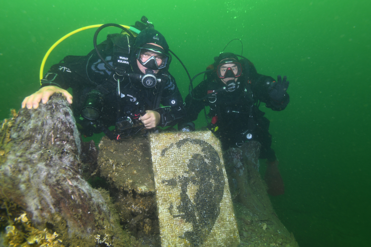 Marmara Depremi'nin deniz altındaki izleri görüntülendi