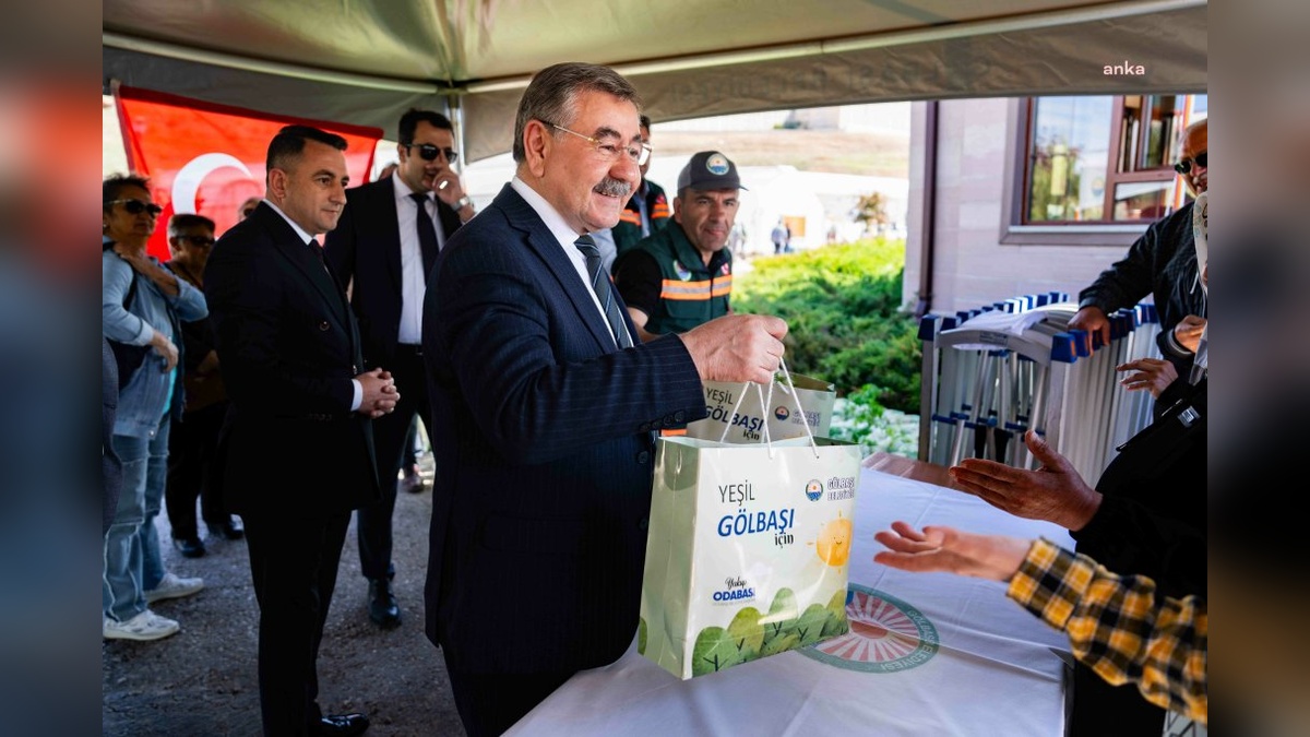 Gölbaşı Belediyesi, 50 Bin Ata Tohumu Fidesini Vatandaşlara Ücretsiz Dağıttı