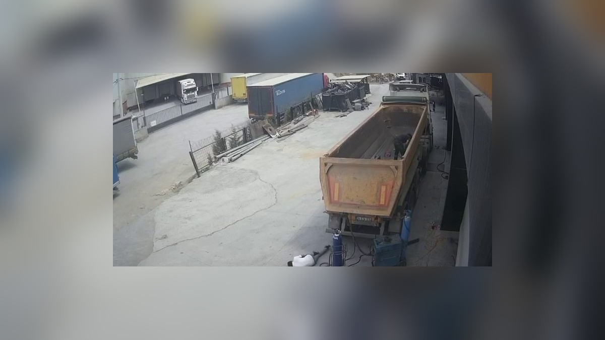 Gebze'de hafriyat kamyonu kazası: 1 ölü