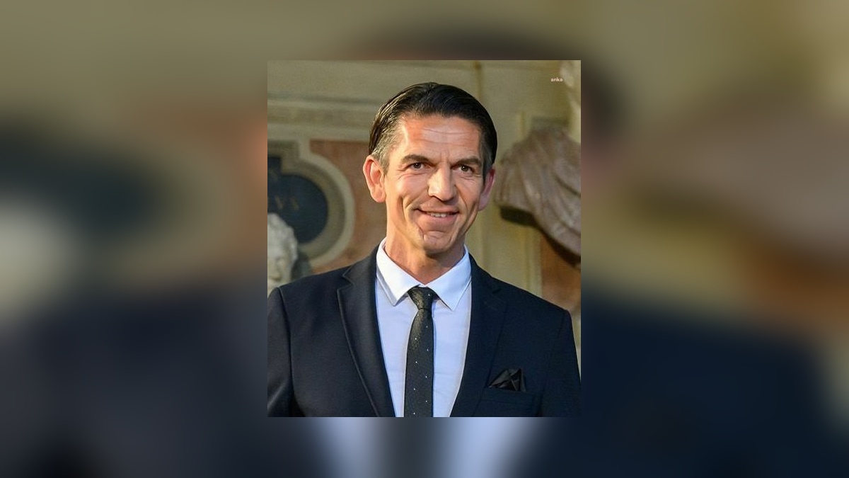 Deniz Aytekin: Hakemliği bırakıyorum